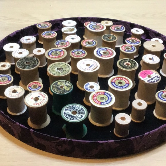 45 Vintage Empty Thread Spools - Picture 3 of 4